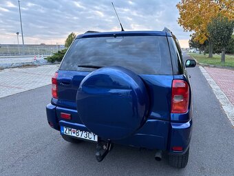 Toyota Rav4 2.0 D-4D - 9
