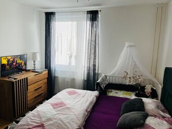 Predám 3 izbový byt, 75 m2, VT Sidl.1.Mája - 9