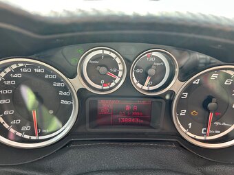 Alfa Romeo MITO 1.4 T-Jet - 9