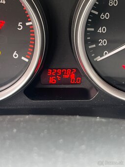 Predám Mazda 6 2.2 MZR-CD - 9