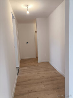 Ponúkame Vám na predaj 4-izbový rodinný dom v obci Topoľníky - 9