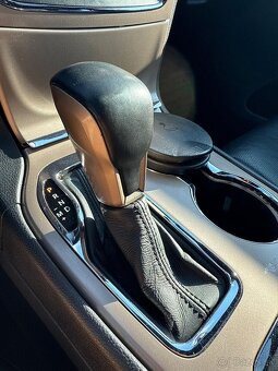 Jeep Grand Cherokee 3,0crd v6 automat 4x4 - 9