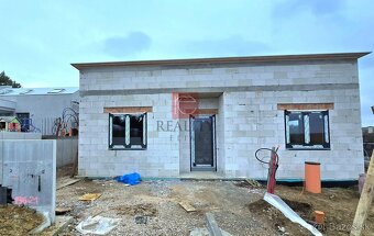 NA PREDAJ rodinný dom, NITRA - 9