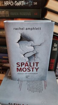 Rachel Amphlett - seria Kay Hunterové - 9