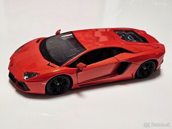 Kovové modely áut 1:24 - Bburago, Maisto... - 9