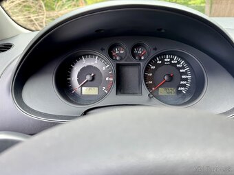 Seat ibiza 1,2 47kw - 9
