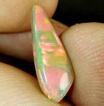 Drahý opál 2,05cts freeform WELO ETIOPIA - 9