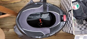 Prilba AGV XXL - 9