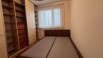 slnečný 2 izbový byt - voľný IHNEĎ - 9