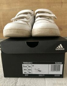 Botasky Adidas č.29, 30,5 a 31,5 - 9