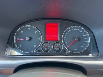 Volkswagen Touran 1.9TDI Conceptline - 9