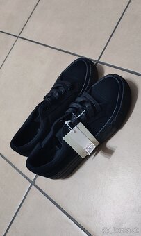 Sandále, topánky, čižmy - 9