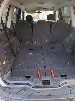 Ford Galaxy 2.0 TDCi, 7-miestny, automat – 3300 € - 9