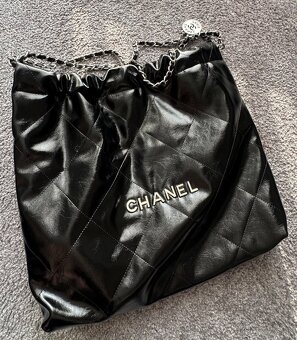 Chanel kožená kabelka - 9