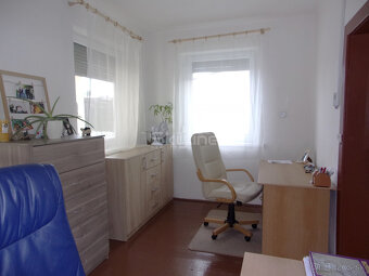 REZERVOVANÉ zariadený rodinný dom, pozemok 1622 m2, Čaka, L - 9
