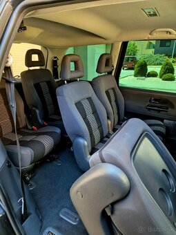 Volkswagen Sharan 2.0tdi 103kw 7miestny - 9