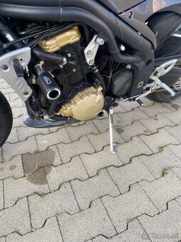 Triumph Speed Triple 1050 - 9