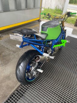 Honda CBR 600 F sport STUNT - 9