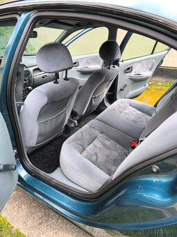 Renault Mégane Classic 1.6 e - 9