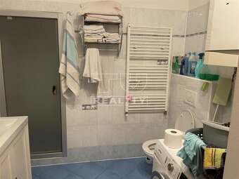 Predaj 3.izbového bytu v staršej novostavbe na konci... - 9