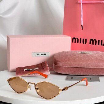 Slnecne okuliare Miu Miu Skladom - 9