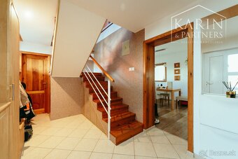 5i rodinný dom po rekonštrukcii v obci Brodské - 9