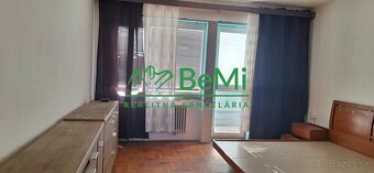Rodinný dom - Vlčany - ZNÍŽENÁ CENA (006-12-JANS) - 9