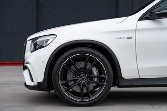 Mercedes-Benz GLC Coupe 63 AMG 4Matic+ V8 Biturbo - 9