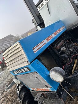 predám komplet kapotaž na zetor crystal - 9