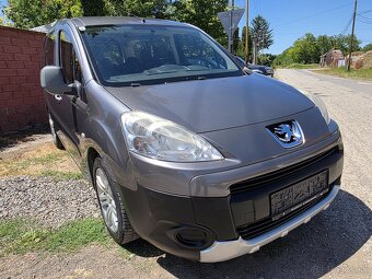Peugeot Partner Tepee 1.6 e-HDi 5 miest mod. 2011 - 9
