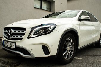 Mercedes-Benz GLA 200 d A/T - 9