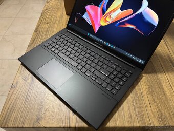 Asus Vivobook GO/Notebook/4GB RAM DDR5/128GB NvMe SSD// - 9