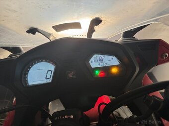 Honda CBR650FA - 9