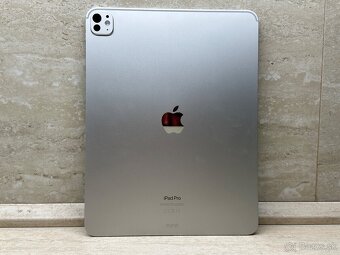 iPad Pro 13 M4 512gb Silver, kapacita: 100% (1 cyklus) - 9