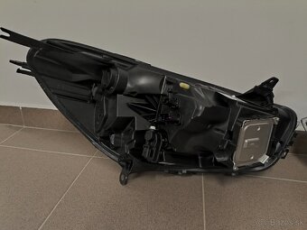 Renault Clio IV led pure vision - 9