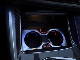 BMW X6 M50i xDrive - 9