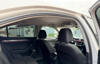 Škoda Superb,2.0 TDI 110kW NAVIGACE - 9
