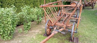 Starý drevený konský voz - rebriňak III - 9