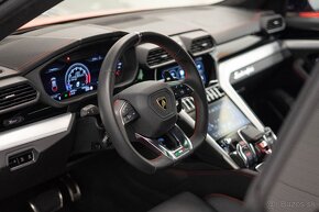 Lamborghini Urus Skladom - 9