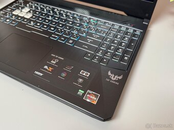 Asus TUF GAMING FX505\Ryzen 7 3750H\16GB\RTX 2060\SSD\1 - 9