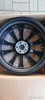 5x100 R18 ET46 – 7,5J, stredová diera 57,1 (OEM: 82A071498) - 9