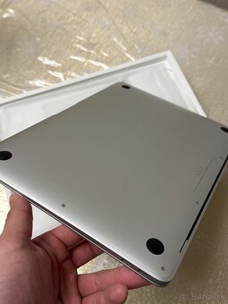 MacBook Air 2019 256GB v úžasnom stave - 9