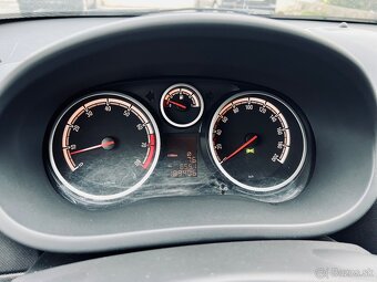 Opel Corsa D 1.4 66KW - 9