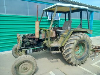 Predám traktor ZETOR stvorvalec, bez TP a ŠPZ. Traktor poj - 9
