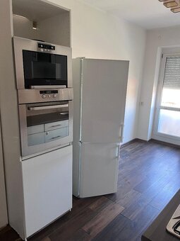 Prenajmem trojizbový byt v centre Komárna - 9