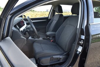 VW GOLF 8 2.0TDi / LED//ACC// - 9