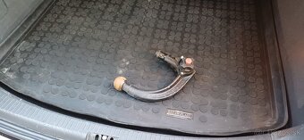 VW.TOURAN 2.0tdi CR m6 - 9