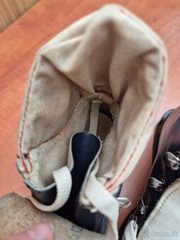 Retro staré lyžiarky - 9