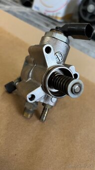Palivová pumpa 2.0 TFSi EA113 CDL - 9