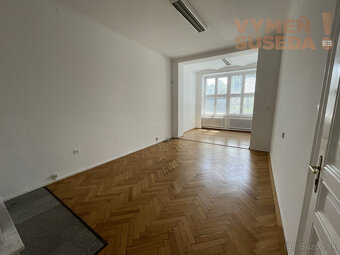 Výnimočný staromestský byt v centre mesta na prenájom 3,5-iz - 9